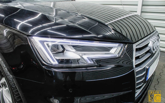 Audi A4 cena 105555 przebieg: 120000, rok produkcji 2018 z Sianów małe 562